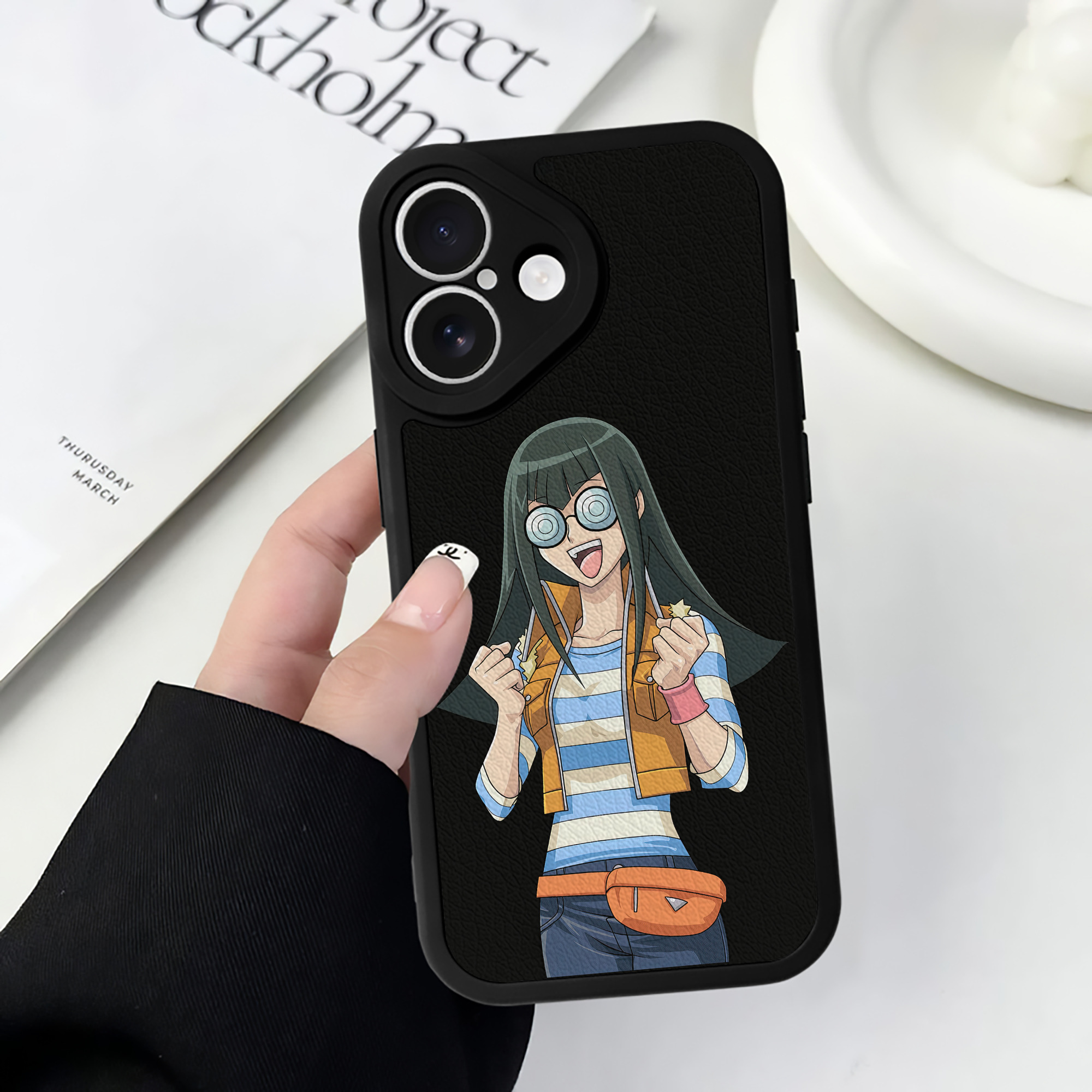 （画像用） 遊☆戯☆王 Yu-Gi-Oh! 【iPhone 16シリーズ対応】シリコンスマホケース（レザー調） 材質：シリコン